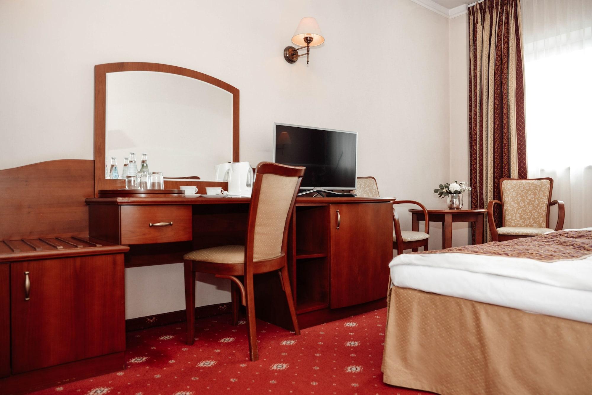 Hotel Sympozjum & Spa Krakow Exterior photo